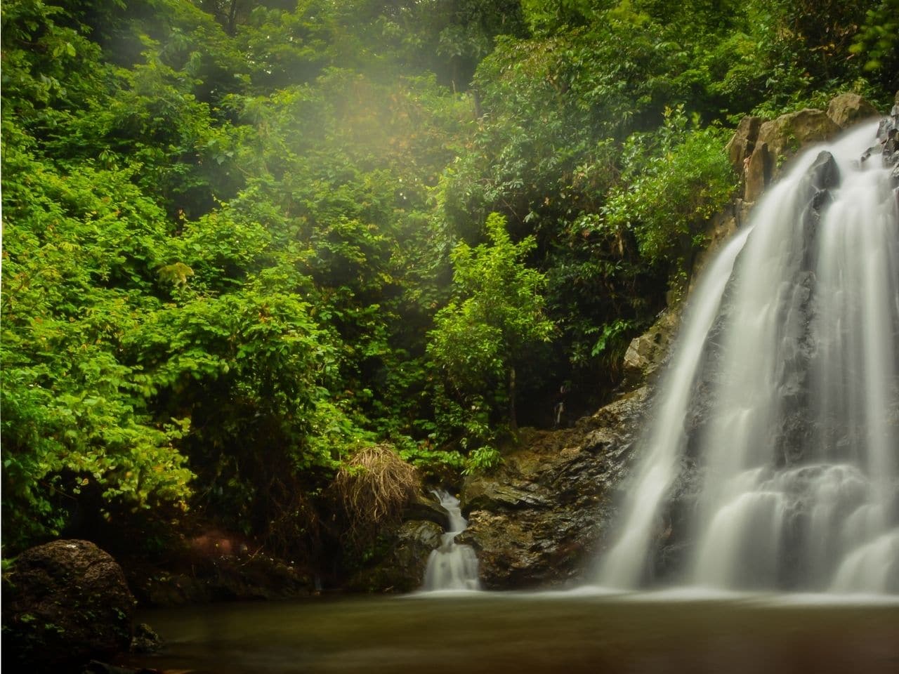 Source-waterfall